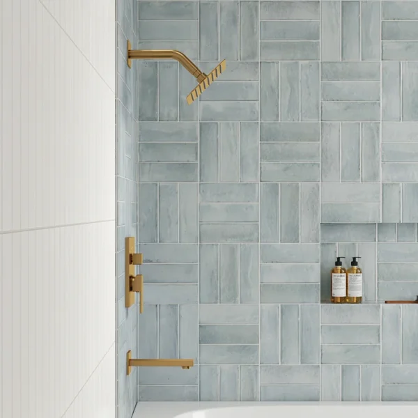 Brushed Gold (1) Luxury Square Rainfall Shower System with Tub Spout – Brushed Gold Finish