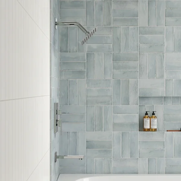 Shower Faucet (4) Modern Square Wall-Mounted Rainfall Shower System with Tub Spout – Polished Chrome